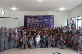 Unesa-Maarif NU gelar pelatihan pemanfaatan teknologi pendidikan