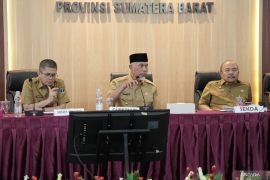 Evaluasi SAKIP Sumbar 2024, Gubernur Mahyeldi Tekankan Pentingnya Akuntabilitas dan Koordinasi dalam Penyelenggaraan Pemerintahan