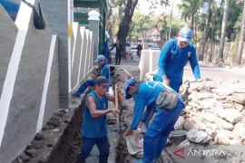 Jakpus perbesar saluran di Jalan Cempaka Putih untuk antisipasi banjir