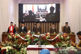 Eksekutif dan legislatif gelar rapat paripurna pelantikan anggota dewan