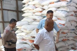 Penerima bantuan pangan tahap ketiga di Maybrat sebanyak 9.001 orang