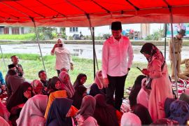 Wako Erman dukung peningkatan kesejahteran petani Bukittinggi