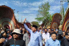 KPU Ponorogo terima pendaftaran Ipong-Luhur di Pilkada 2024