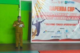 Pemprov Kaltara Apresiasi Turnamen Badminton Bapenda Cup