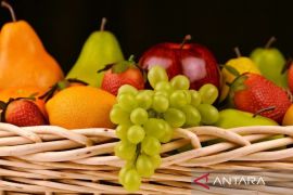 Kiat cuci buah dengan cara yang sederhana dan murah di dapur