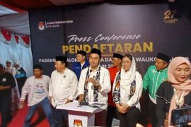 KPU Blitar terima pendaftaran dua pasangan bakal calon kepala daerah