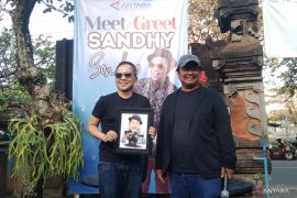 Sandhy Sondoro ungkap cerita awal mula kepincut suara penyanyi Papua