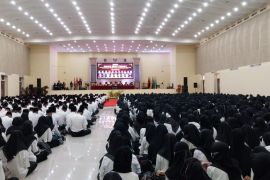 UIN Datokarama Palu sambut meriah ribuan mahasiswa baru dalam PBAK