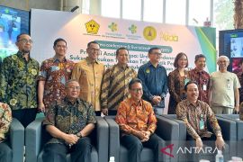 Indonesia sukses operasi telerobotik kista ginjal pertama