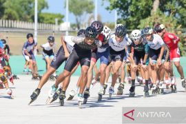 Dua tuan rumah kuasai emas nomor individual TT 100 meter