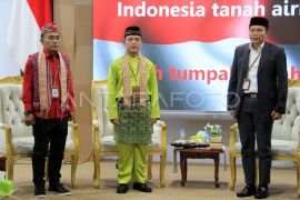 Norsan-Krisantus mendaftar peserta Pilgub Kalbar