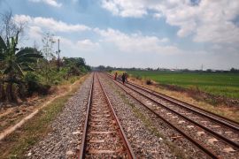 Ancam keselamatan, KAI tindak tegas pencuri penambat rel