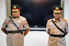 Gantikan Komjen Pol Mathius D. Fakhiri, Brigjen Pol Patrige Renwarin resmi jabat Kapolda Papua