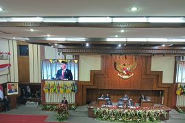 120 anggota DPRD Jawa Tengah resmi dilantik, Sumanto ketua sementara