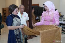 Dekranasda Kalbar gencar mempromosikan kerajinan hingga ke Mancanegara