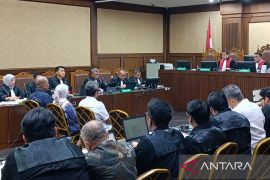 Saksi: PT Timah merugi saat perjanjian kerja sama dengan lima smelter
