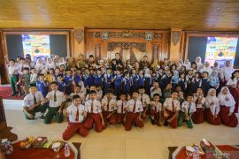 Pemkot Mojokerto siapkan penerapan wajib belajar 13 tahun