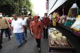 Risma sebut Jatim miliki potensi di perikanan dan pertanian