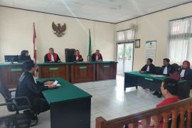 Kendalikan penyelundupan sabu asal Malaysia, napi Pekanbaru dituntut 19 tahun penjara