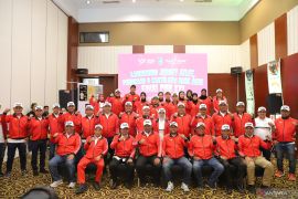 Dukung kesuksesan PON XXI, Bank Aceh luncurkan jersey kontingen Aceh