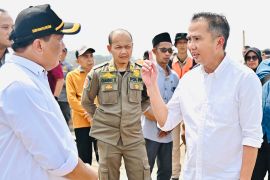 Pj Gubernur Jabar meminta warga waspada bencana meski masuk kemarau