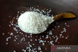 Tips mengurangi gula tambahan dalam diet tanpa kehilangan rasa