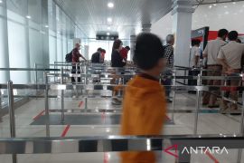 BKK Tanjungpinang periksa suhu tubuh penumpang luar negeri untuk cegah MPox