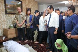 Luhut sebut selalu hargai pemikiran ekonom Faisal Basri