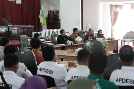 DPRD HSS uji publik dua raperda inisiatif