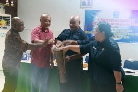 Disnaker Biak tingkatkan ketrampilan kewirausahaan menjahit perempuan OAP