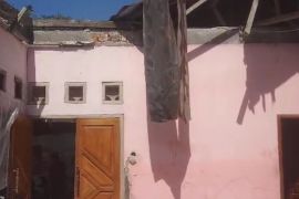 Satu rumah di Tegalbuleud Sukabumi ambruk akibat gempa susulan