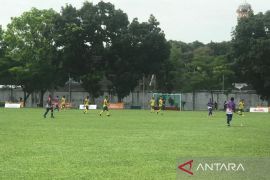 Hoki "outdoor" putra Kaltim menang tipis 1-0 dari Tim Papua