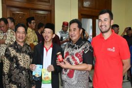 Pj Gubernur ajak masyarakat bersinergi membangun Sulbar