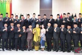 40 anggota DPRD Kabupaten Indragiri Hulu dilantik