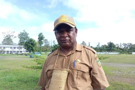 DLH Mimika imbau masyarakat membuang sampah sesuai jadwal