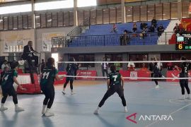 Sepak takraw PON XXI nomor tim regu event mulai dipertandingkan