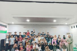 Atlet basket putra Jakarta sambangi panti di Aceh minta doa kemenangan di PON XXI