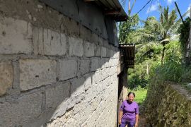 Merajut asa warga  rentan dari tabungan sampah di Ambon