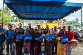 Lagi, PT SSL dan SRL gelar pasar murah