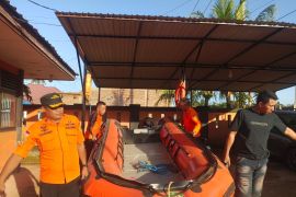 Tim SAR cari pria yang diterkam buaya di Konawe Utara