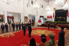 President Jokowi inducts Saifullah Yusuf as Social Affairs Minister