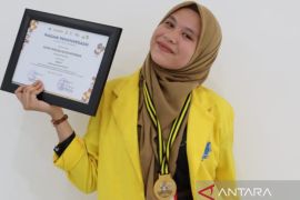 Program beasiswa Pemkab Tapsel pintu bagi Isyelda Ritonga kuliah di Aceh