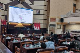 DPRD Jember tetapkan susunan tujuh fraksi dan tim pembahas tatib