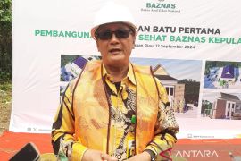 Baznas Kepri salurkan beasiswa senilai Rp800 juta untuk 320 mahasiswa