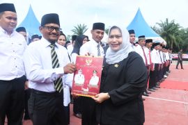 Perpanjang masa jabatan, Bupati Bengkalis minta Kades dan BPD tingkatkan pengabdian