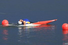 Dayung - Jawa Barat sapu bersih empat medali emas nomor kano slalom PON XXI