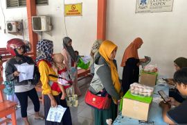 Pemkot Mojokerto salurkan bantuan bagi 796 keluarga risiko stunting