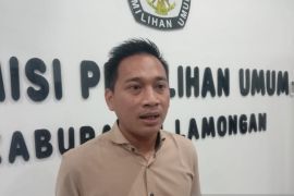 KPU Lamongan: Berkas administrasi dua bakal paslon pilkada memenuhi syarat