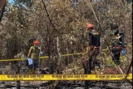 Polres Tabalong olah TKP penemuan mayat terbakar