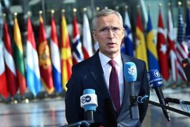 Stoltenberg: Ukraina dapat serahkan wilayah sementara demi perdamaian
